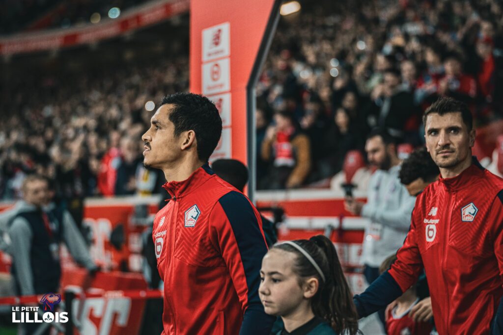 La détermination d'Aïssa Mandi : l'ambition du LOSC vers la victoire