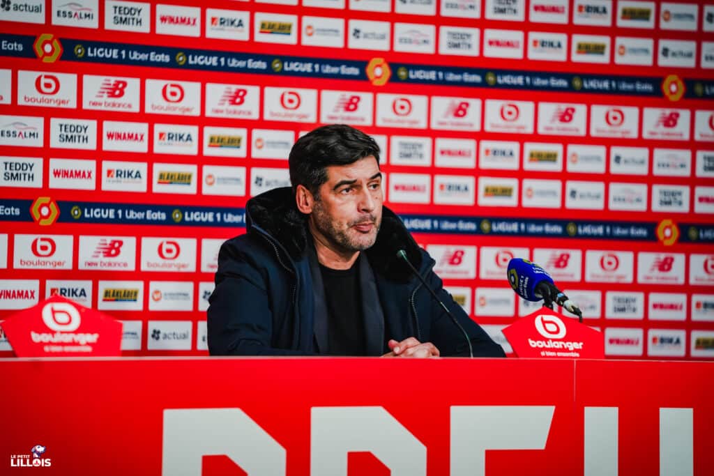 Paulo Fonseca en Difficulté à l'OL : Enjeux Tactiques et Ambitions en Ligue 1