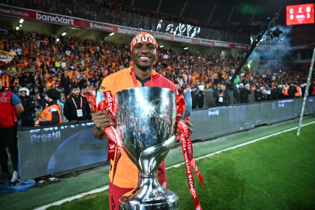Victor Osimhen : Le Héros de Galatasaray et Son Doublé Légendaire en Coupe de Turquie