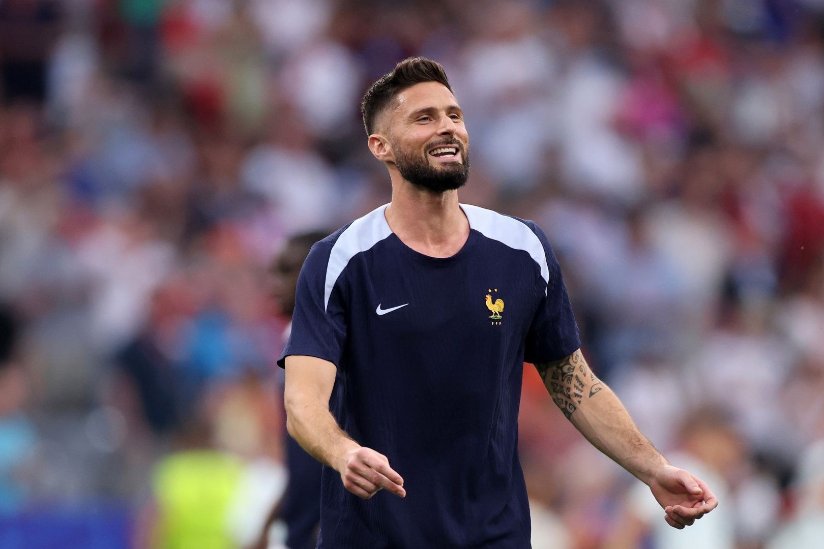 Olivier Giroud revient : Une opportunité pour le LOSC ou un pari risqué ?