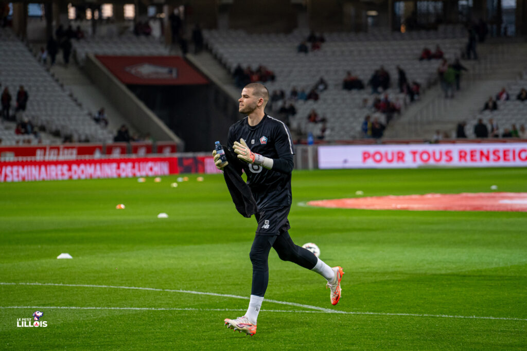 Lucas Chevalier : Le Gardien de But de Lille Courtisé par les Géants du Football Européen